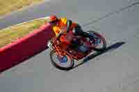 Vintage-motorcycle-club;eventdigitalimages;mallory-park;mallory-park-trackday-photographs;no-limits-trackdays;peter-wileman-photography;trackday-digital-images;trackday-photos;vmcc-festival-1000-bikes-photographs